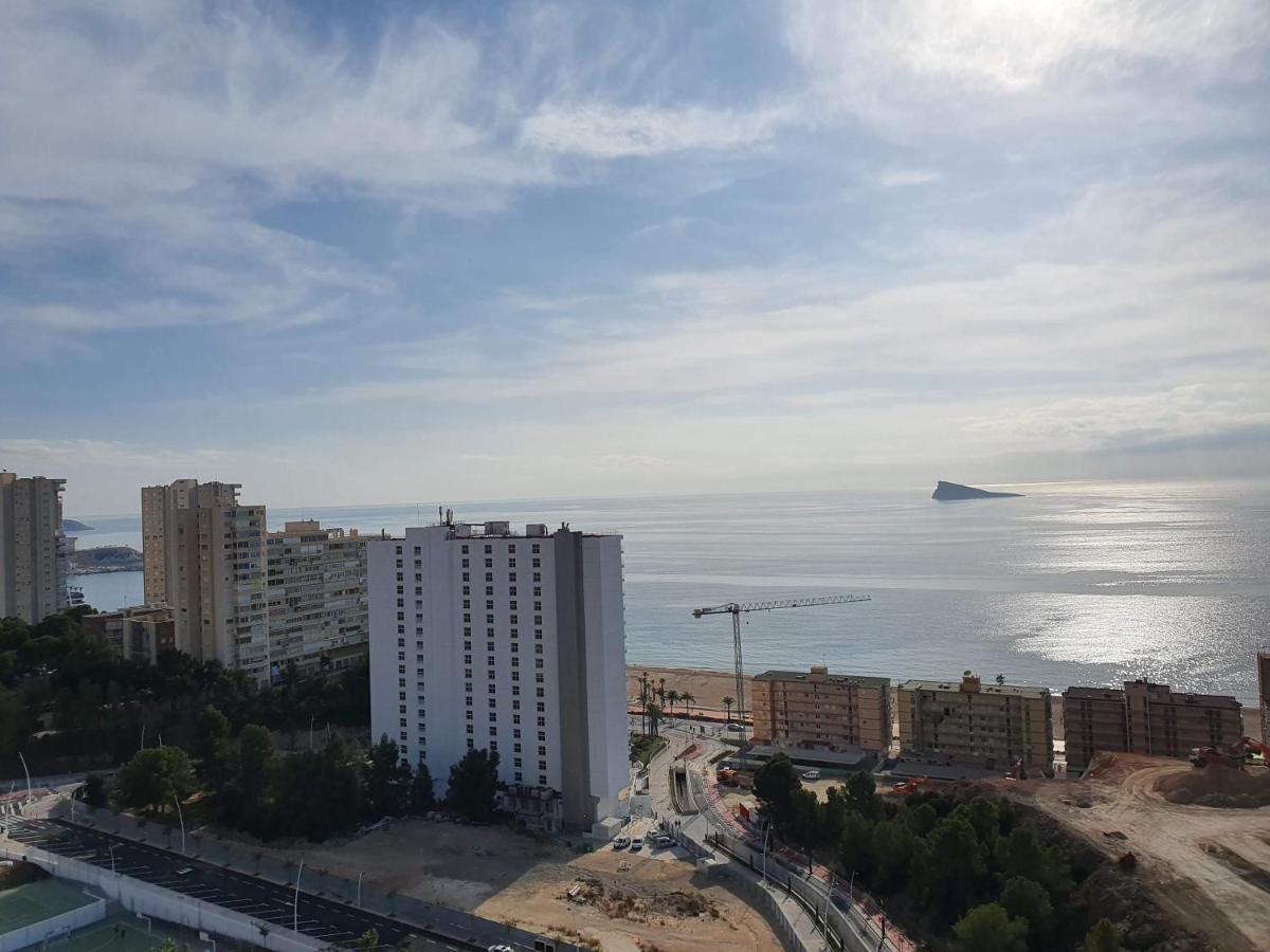 Sunset Waves Benidorm Apartment Bagian luar foto