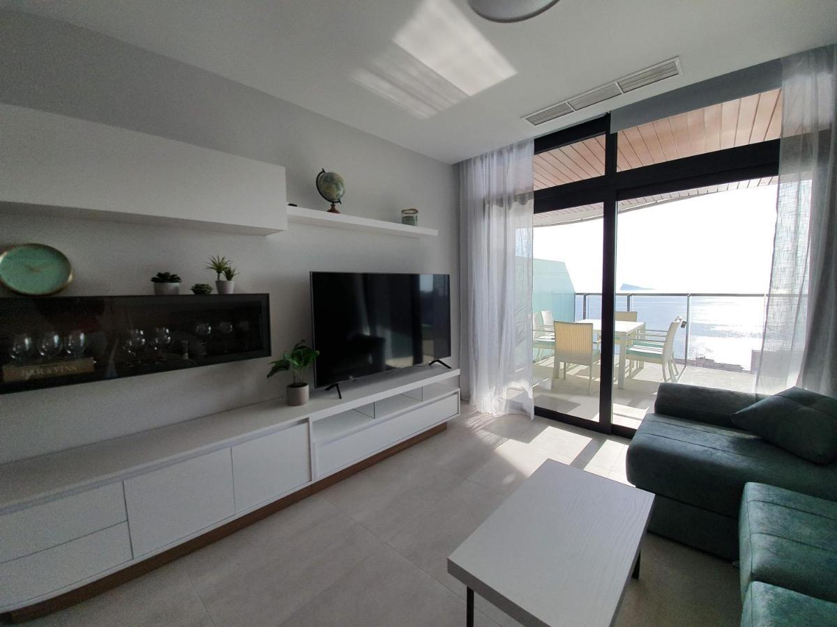 Sunset Waves Benidorm Apartment Bagian luar foto