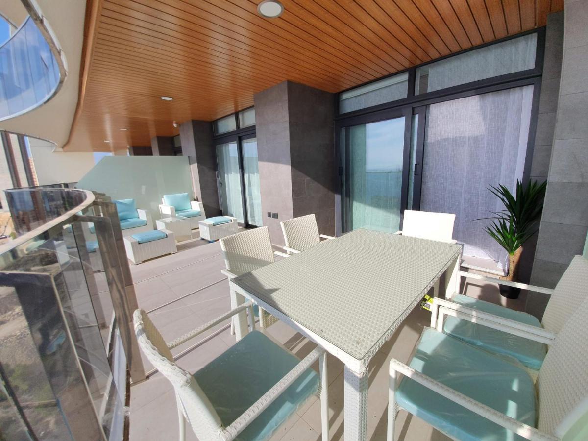 Sunset Waves Benidorm Apartment Bagian luar foto